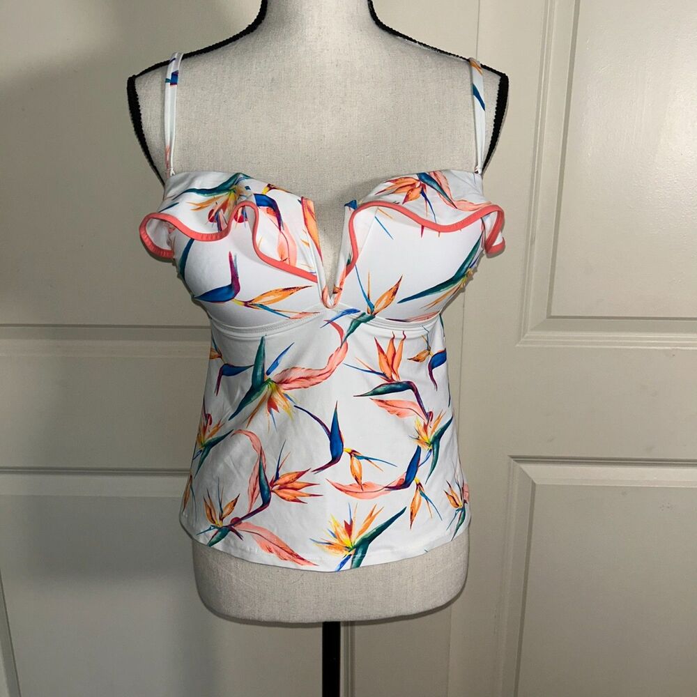 NWT Time and Tru Sz M White Tropical Floral Ruffle Tankini Swim Top Molded Cups